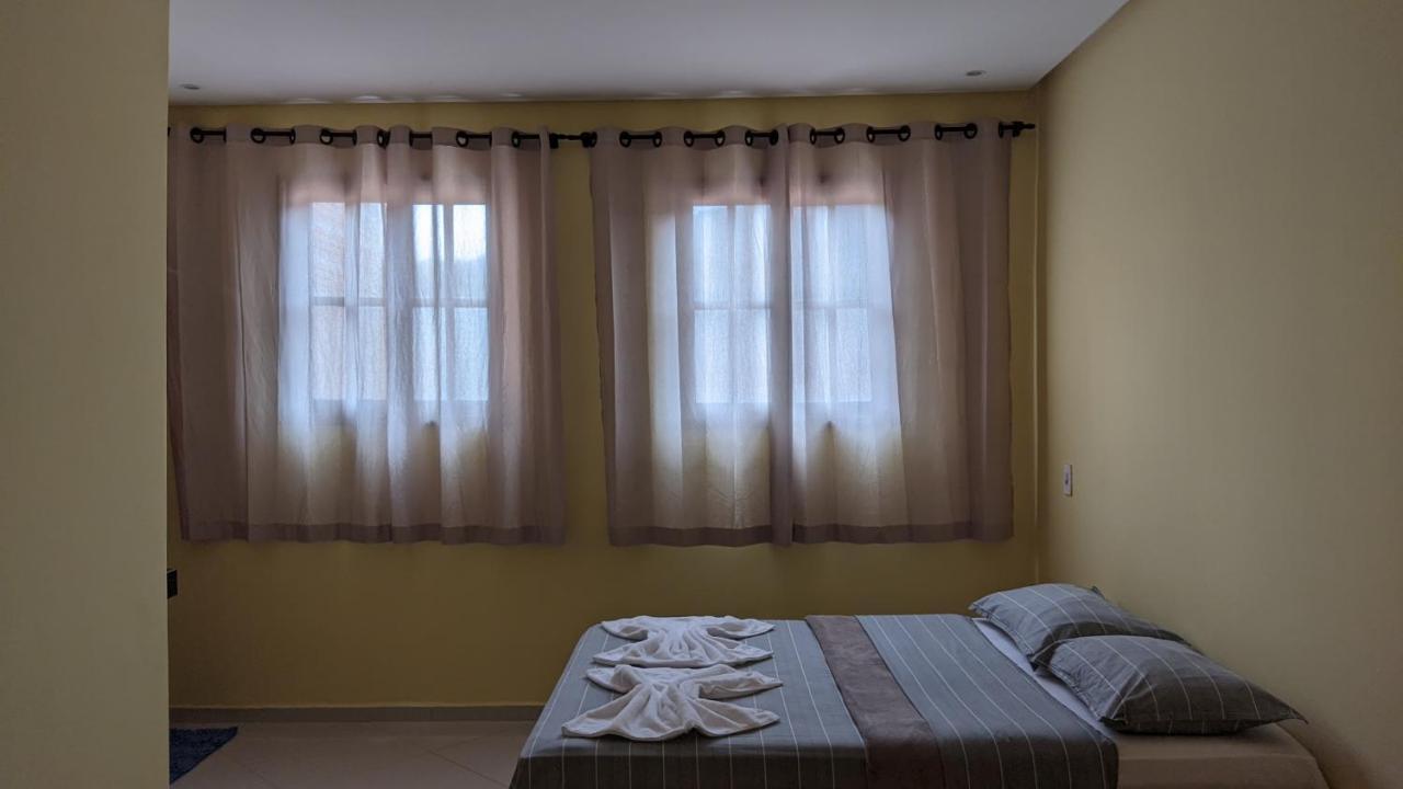 Casa Calumbe Do Vale, Na Vila Do فالي دو كاباو المظهر الخارجي الصورة